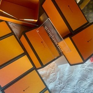 BOX💎SUN💎GLASSES 💎HUT#LC130